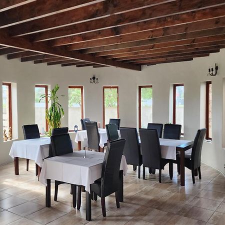 Stonehouse On Main Hotel Struisbaai Luaran gambar