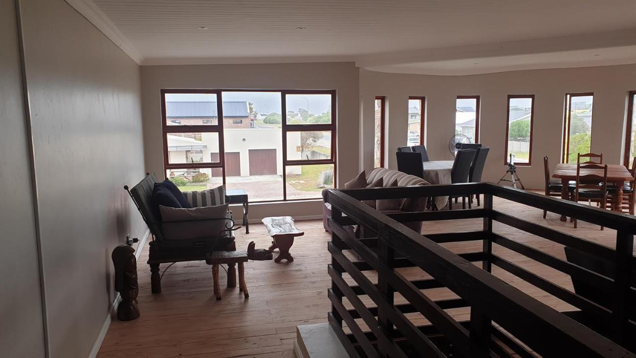 Stonehouse On Main Hotel Struisbaai Luaran gambar