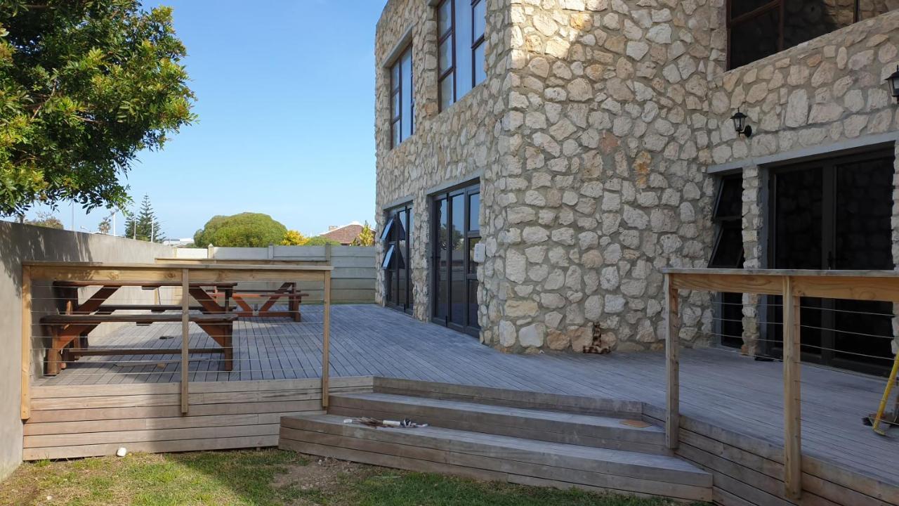 Stonehouse On Main Hotel Struisbaai Luaran gambar