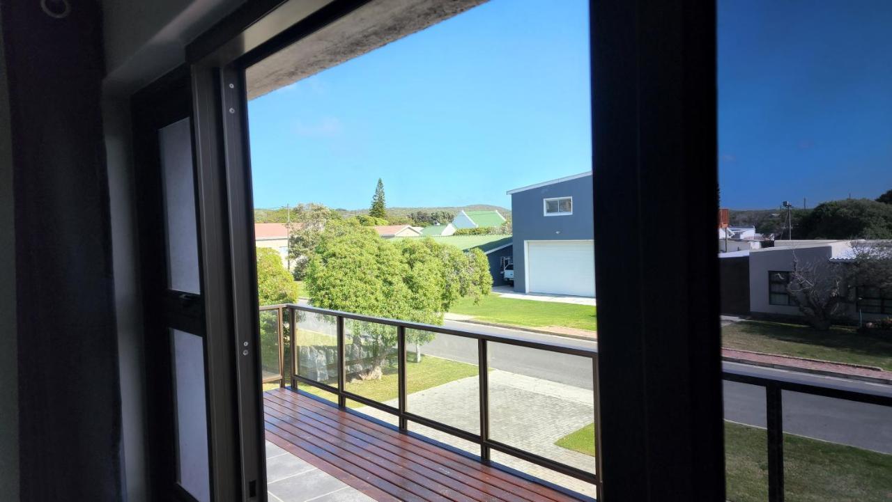 Stonehouse On Main Hotel Struisbaai Luaran gambar