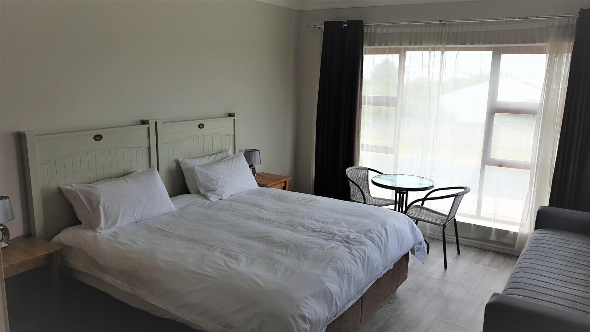 Stonehouse On Main Hotel Struisbaai Bilik gambar